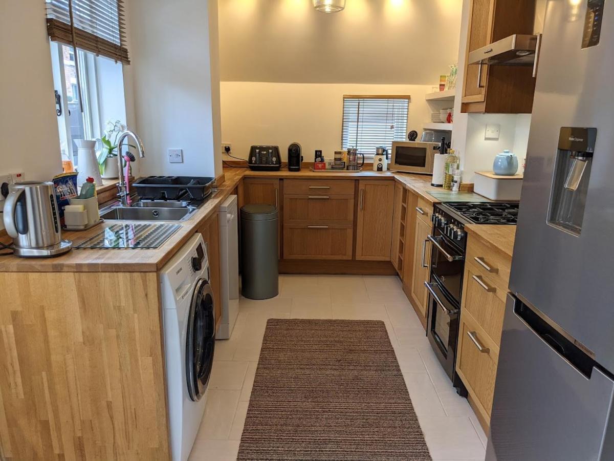 Luxury Townhouse In Town Centre, Views, River Walk, Free Parking Shrewsbury Ngoại thất bức ảnh